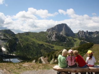 kaerntische-alpen-berghaus-christel